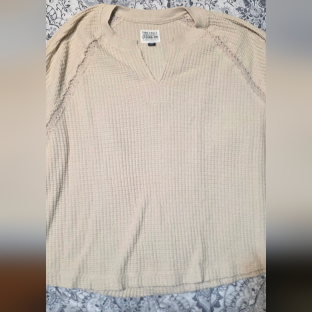 American Eagle Outfitters Beige Textured Knit Top